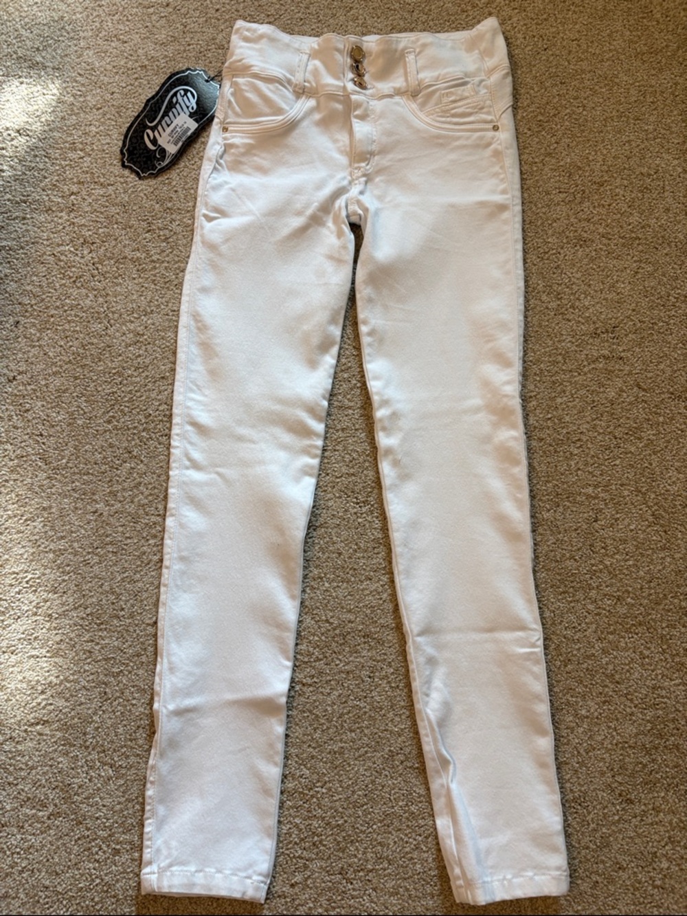 White Women's Slim Fit Jeans